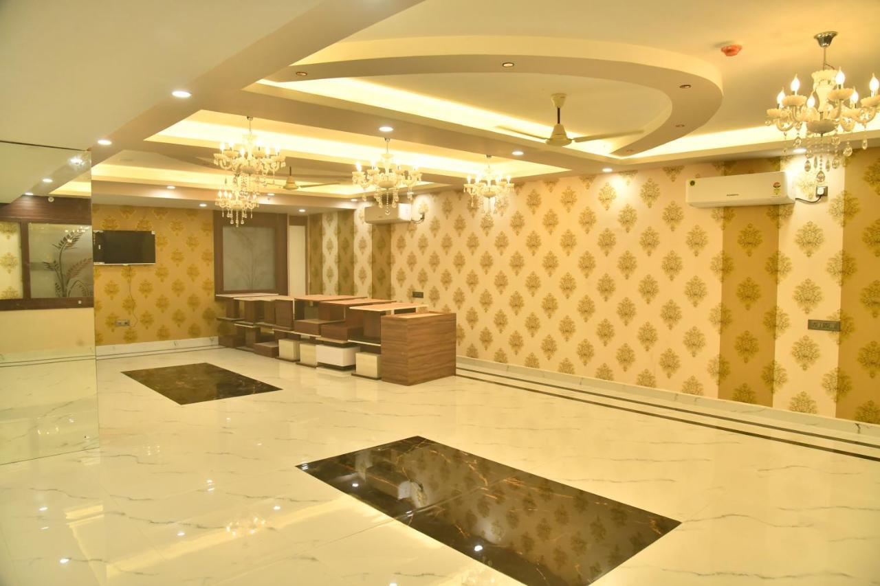 City Square Deoghar Exterior photo