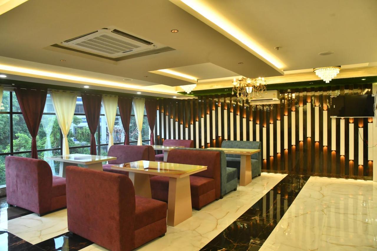 City Square Deoghar Exterior photo